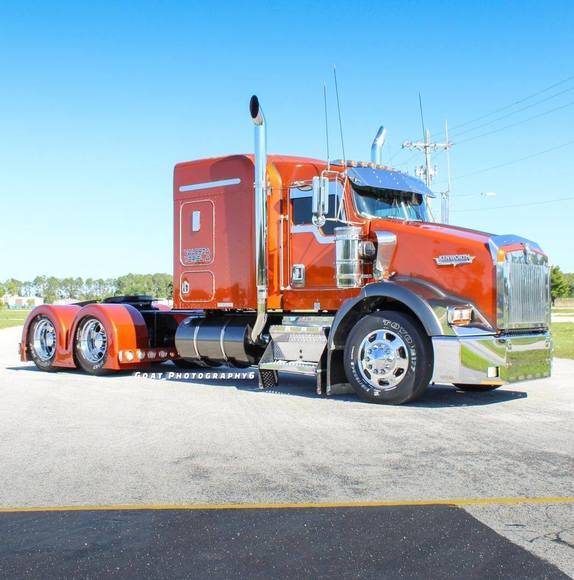 Meet your Posher, Rafael - Picture 1 of 1